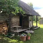 Jaerve Talu Puhkemaja * Otepää