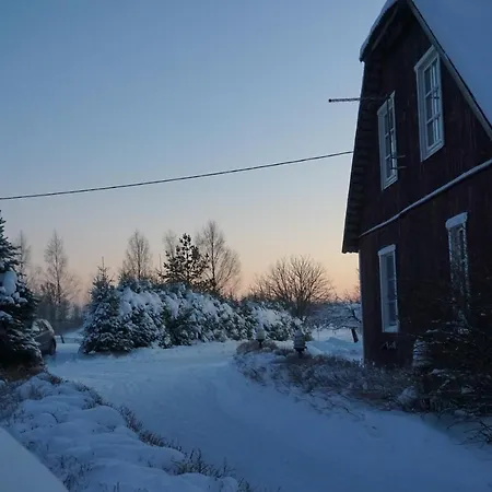 Jarve Talu Puhkemaja Ferienhaus *